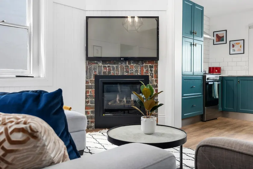 Heritage Hideaway | Walk to Station | Game Room - Image 1