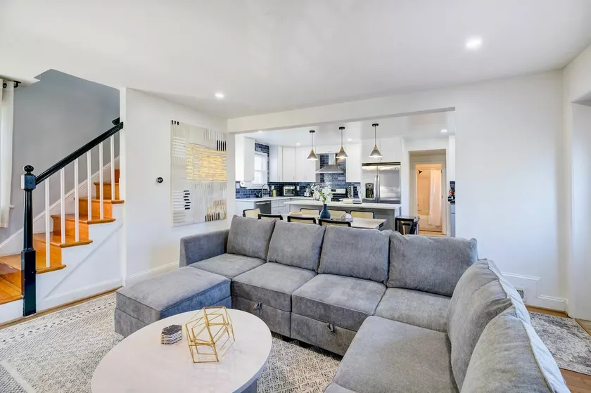 Charming Arlington Escape | 10 min to D.C. - Image 1