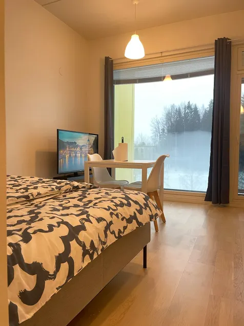 Lovely apartment next to the train station - Image 1