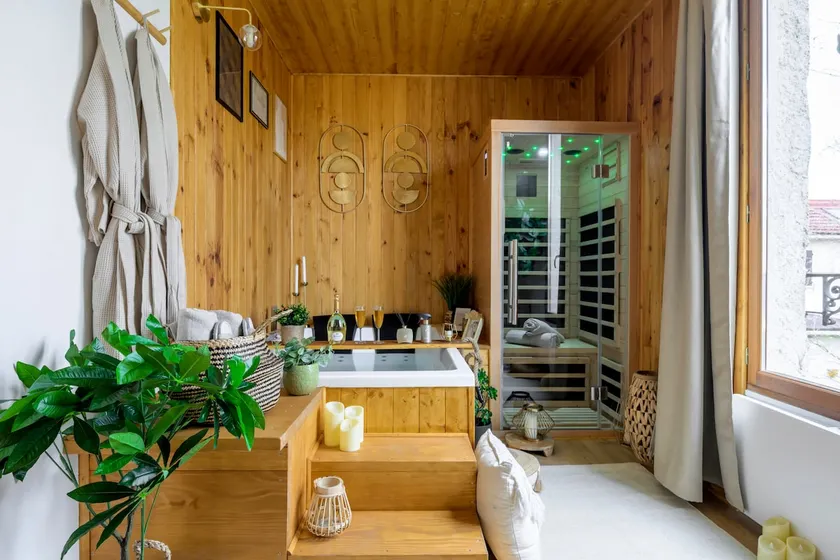 Jacuzzi Sauna privatif - La Cabanette Spa - Image 1