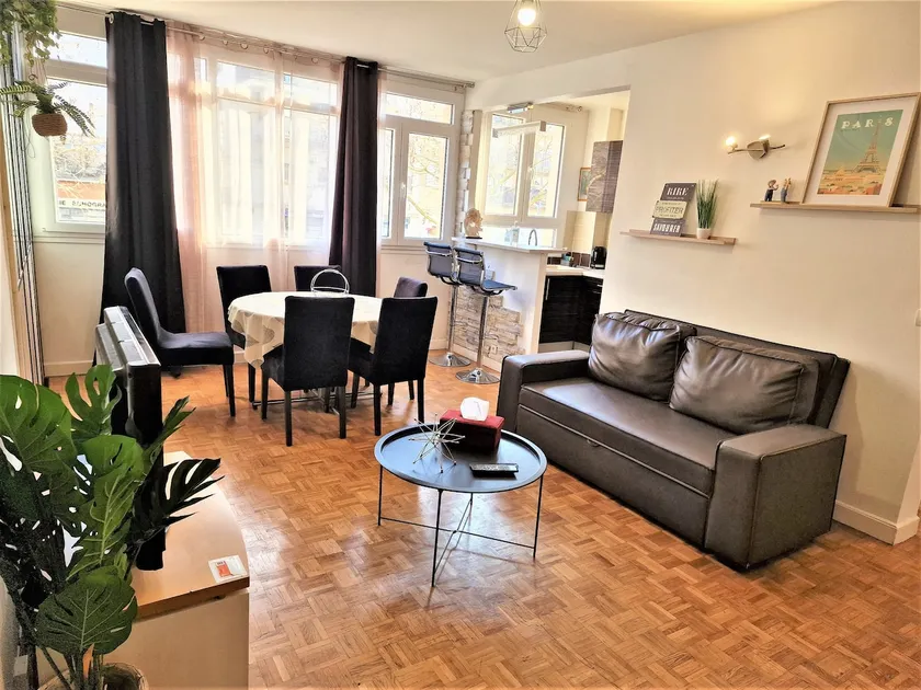Friendly 3 bedroom 73 m² apartment near Paris - Image 1