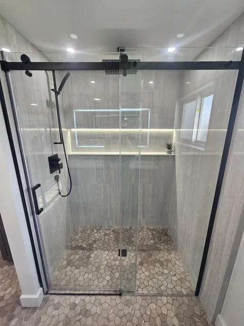 Spectacular Modern Luxury - Image 1
