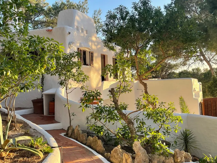 Cozy finca in 'Ibiza style' - Image 1