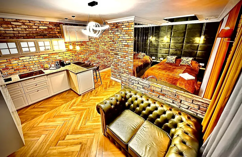Luxury Apartment in Nikiszowiec – Olive - Image 1