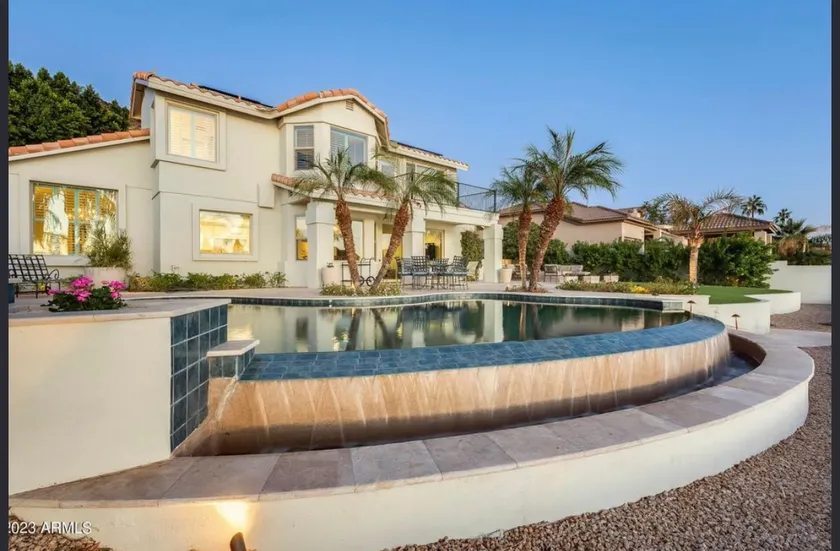 Lakefront Getaway w/ Heated Infinity Pool & Boat - Image 1