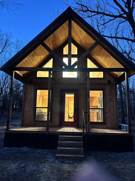 Panther Creek Cabin - Image 1
