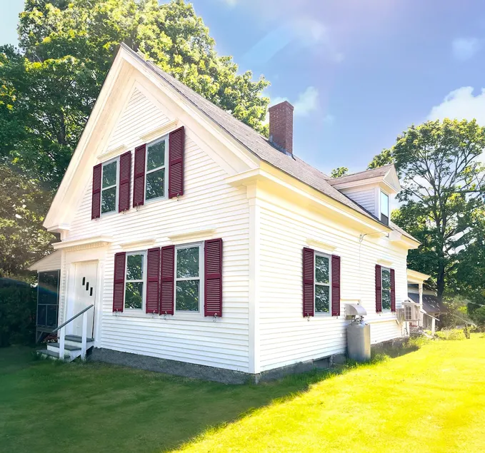 Cozy Deer Isle Farmhouse Retreat - Image 1
