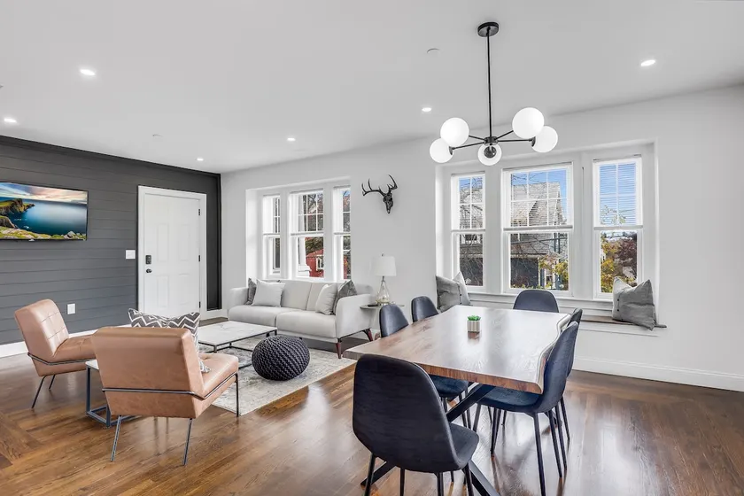 Modern Farmhouse Condos in Salem - Image 1