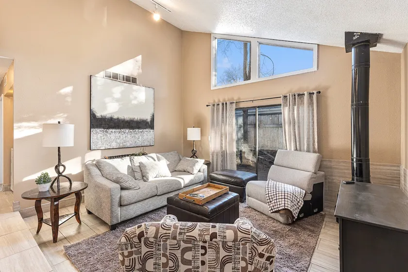 Greeley Hideaway - Image 1