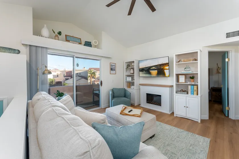 The Lakeshore Village Haven - Image 1