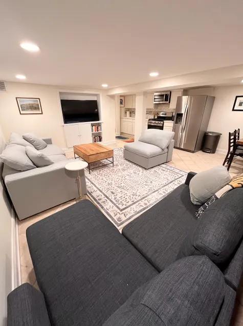 Urban Retreat in Lively Kalorama - Image 1