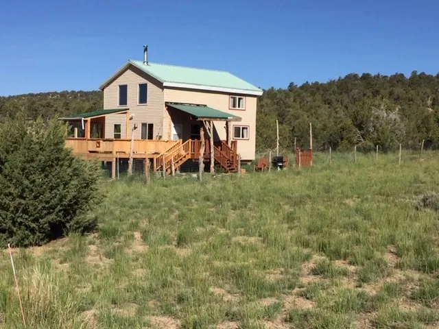 East Zion Escape - Image 1