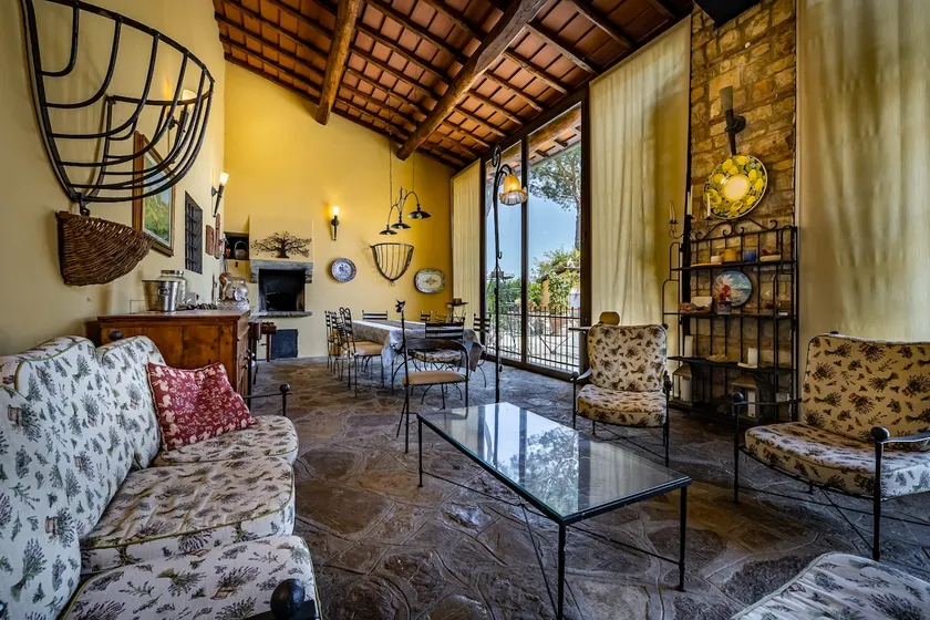 Villa dei Pavoni - Image 1