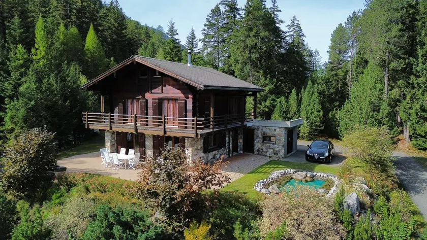 ”Le Cèdre” Cottage - Image 1