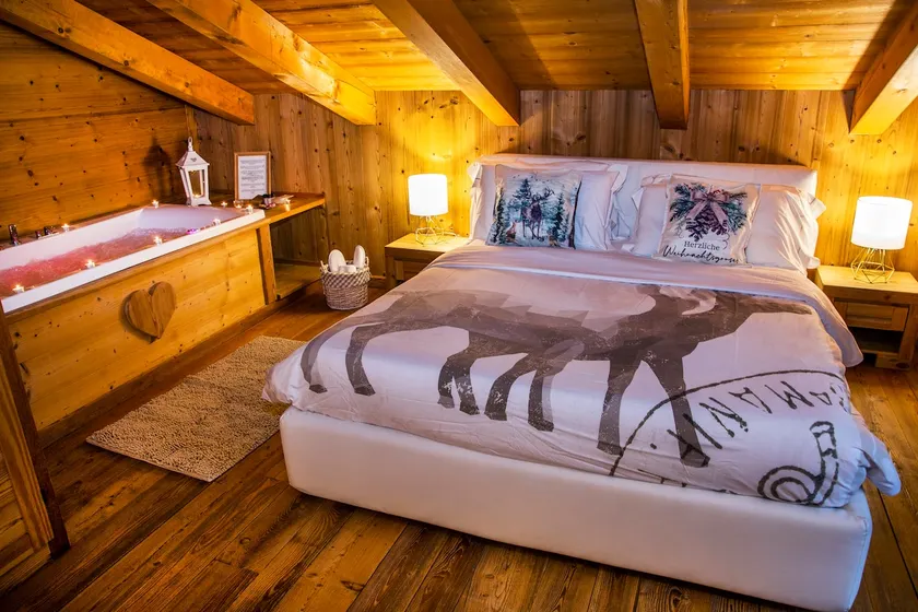 Romantic Suite – Bijoux Des Alpes - Image 1