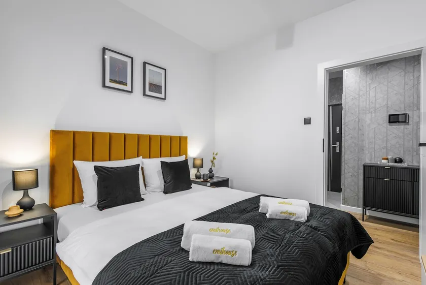 2bedroom Apartment + Parking @ theHeart of Rzeszów - Image 1