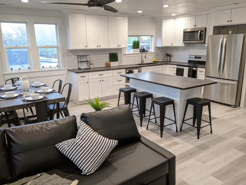 South Salt Lake City 3 bed 2 bth - Image 1