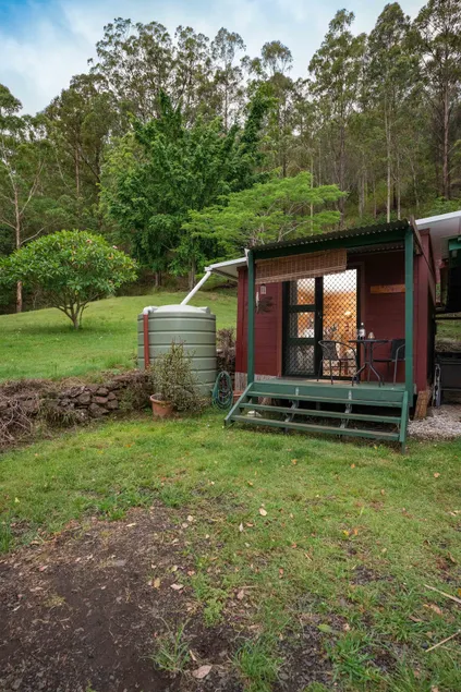 Cozy self-contained cabin - Image 1
