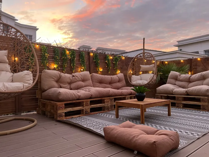 Cosy themed Disney home with garden - Image 1