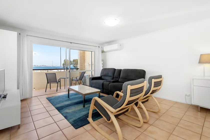 3 Bedroom 1st Floor Ocean View Apartment - Image 1