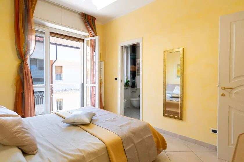 [150m from the Sea] Three-room Flat - Free Parking - Image 1