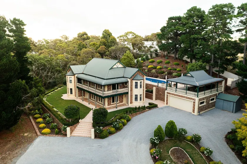 Sand Road Estate - Image 1