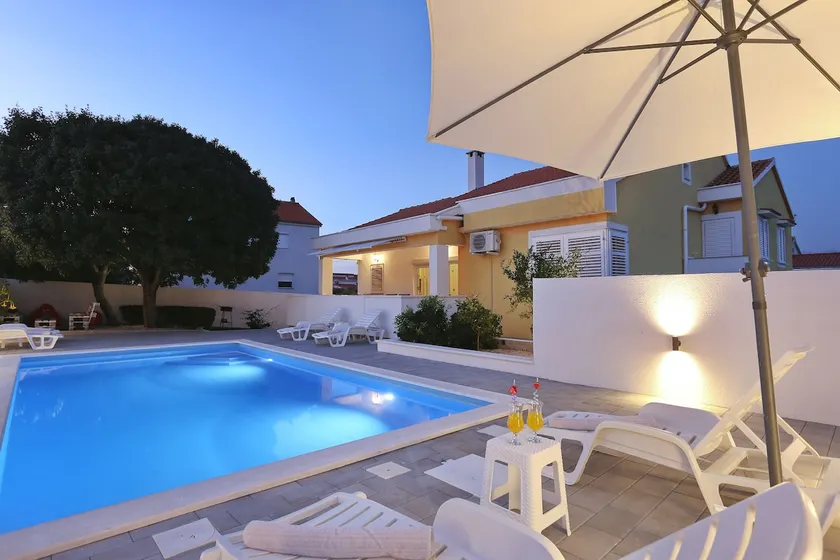 Villa Mari with private pool & free bikes - Image 1