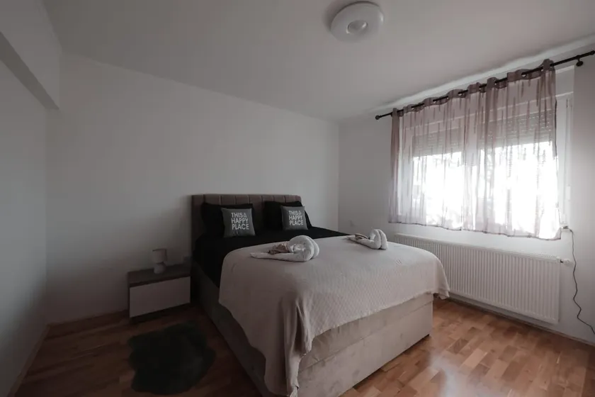 Apartmani Vinea Zara - Image 1