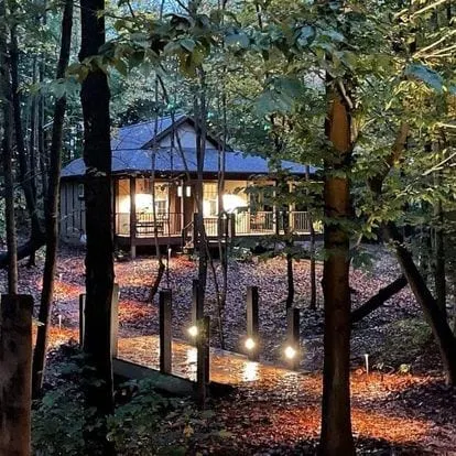 The Bent Tree Cottage at Vineyard Woods - Image 1