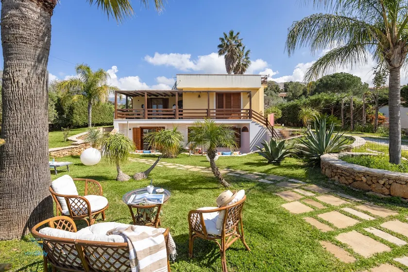 Verosicily Villa Barcellona - Image 1