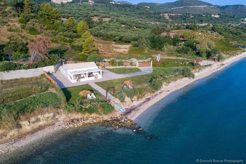 Beachfront Suite | Sea Garden & Pool View [50 m²] - Image 1