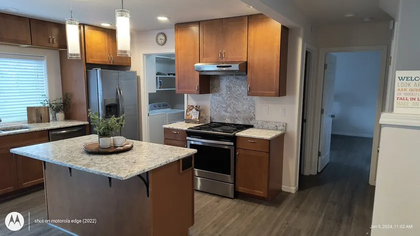 Rockaway Retreat Home for 6+ and pets - Image 1