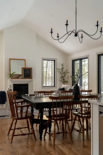 The Northwoods Cottage: lakeside + fireplace - Image 1
