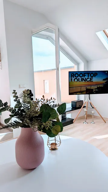 RooftopArtApartm, ERoller, Ausblick, WLAN, Netflix - Image 1