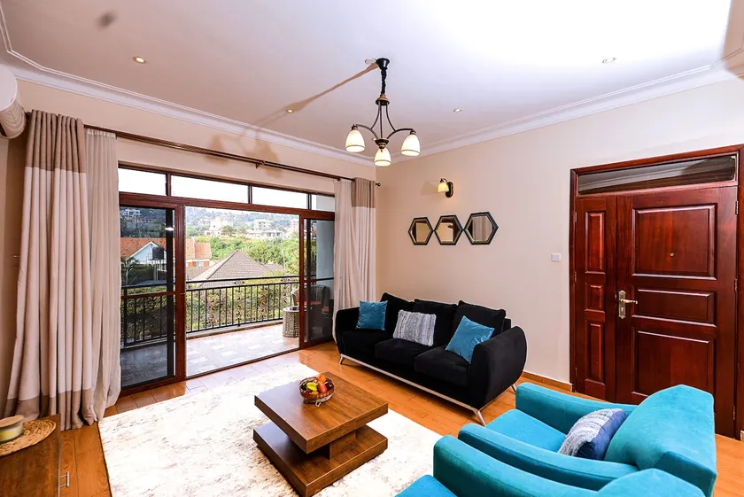 Serene oasis | stunning view | cosy & modern apt - Image 1