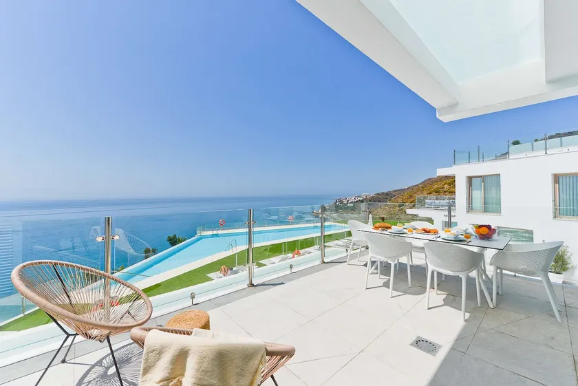 Bayview Hills-Nicole's House Nerja Costa del Sol - Image 1