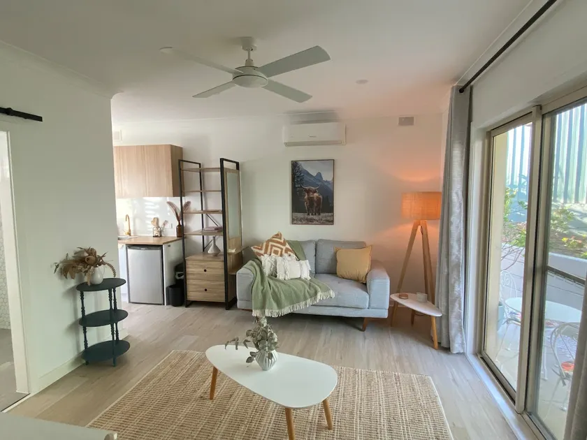 Valley Hideaway - Image 1