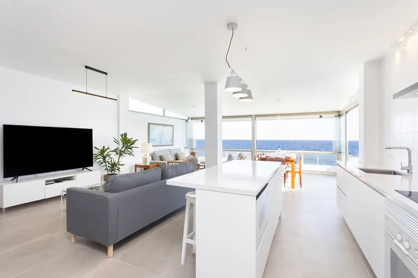 Home2Book Stunning Sea Views House, Private Pool - Image 1