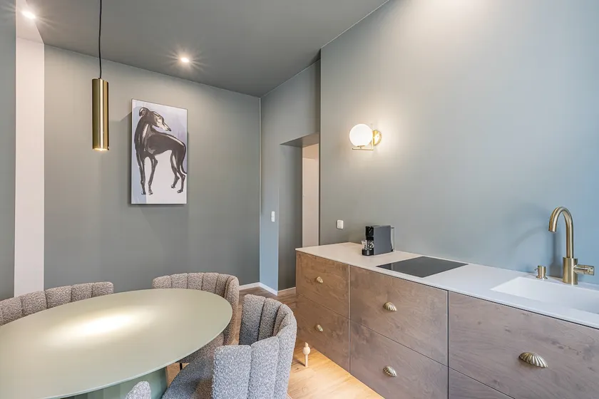 Designsuite - 2 bedroom- fully equipped kitchen - Image 1