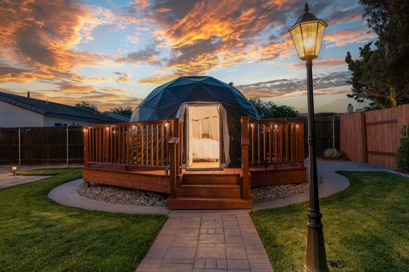 Home w/ Dome: King Bed, BBQ, Games, Near Colleges - Image 1