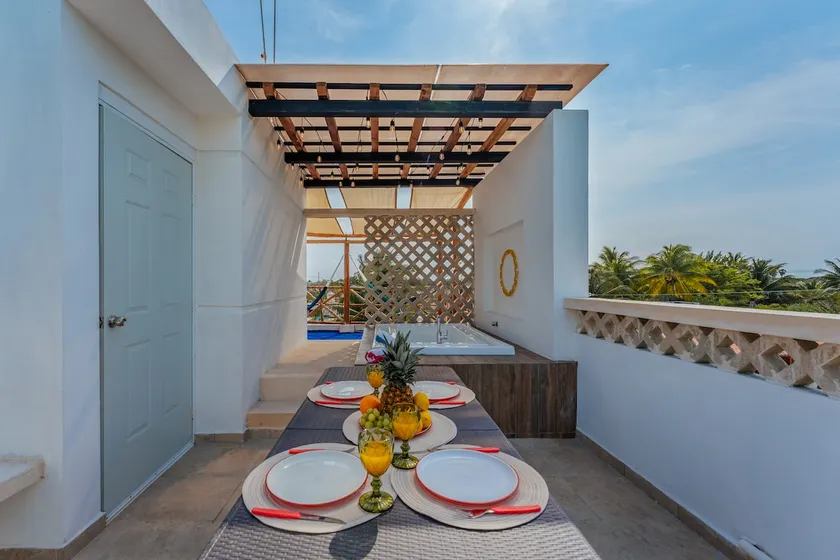 Villa con alberca, a una cuadra del mar - Image 1
