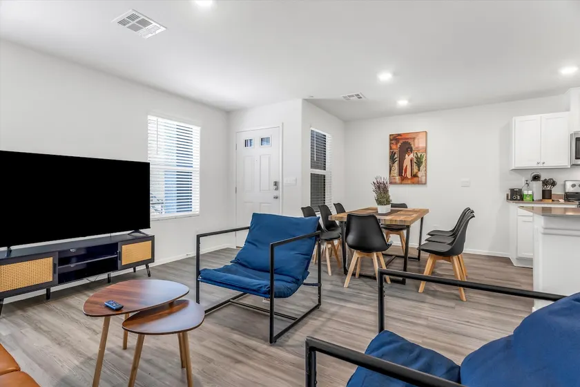 Modern 3BR Urban Refuge near South Point Casino - Image 1
