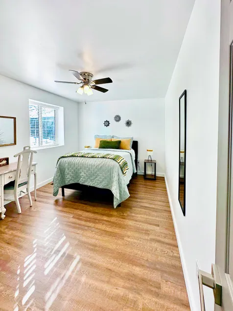 Convenient & Cozy | Free Laundry, Wi-Fi, & Parking - Image 1