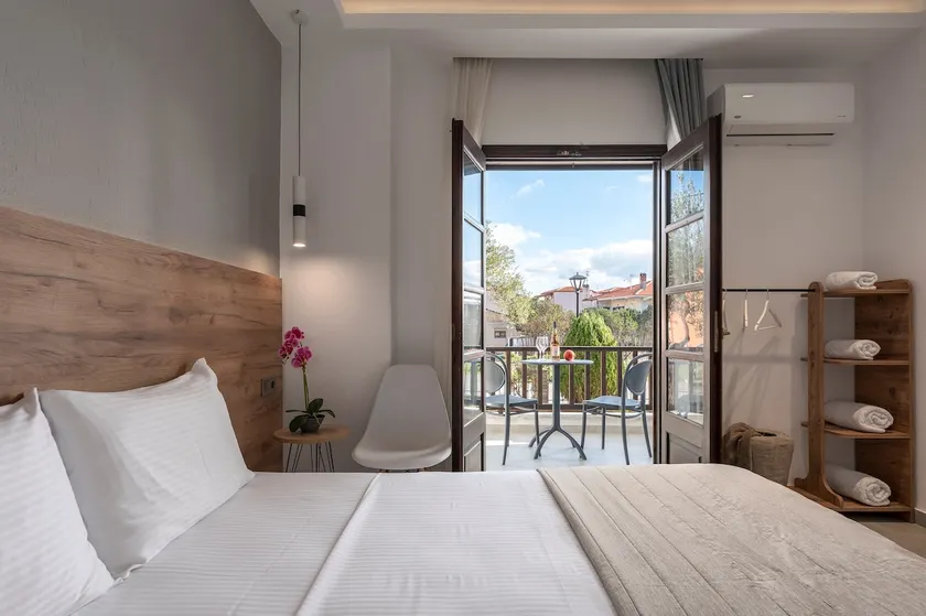 Comfort Double | Eleon Suites - Image 1