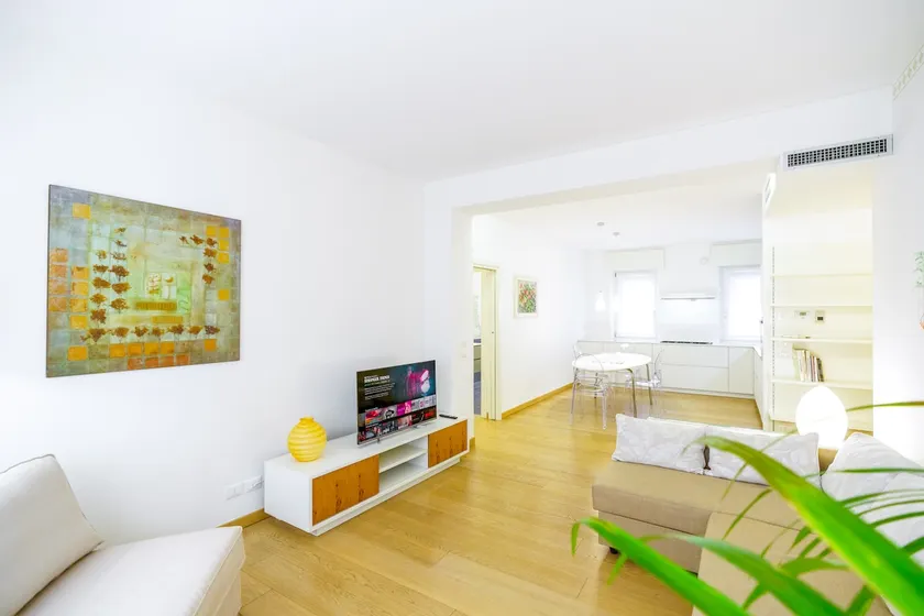 Cozy and central Vicolo Stella residence - Image 1