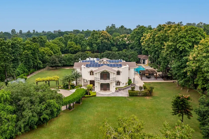 Arhaan Farms | Luxury Farm Stay, Delhi - Image 1