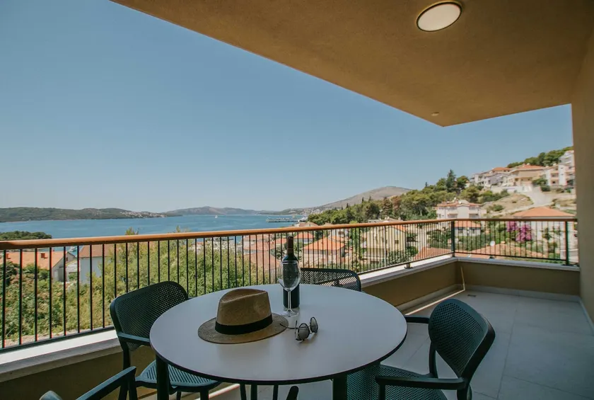 Oleander Seaside Retreats for a Winter Getaways - Image 1