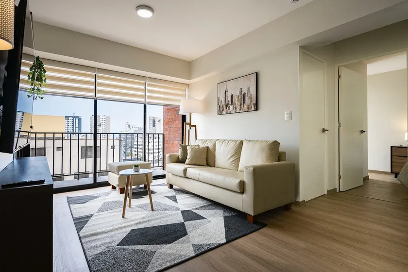 B*_LaMar_Central-with Pool 1BR_ - Image 1