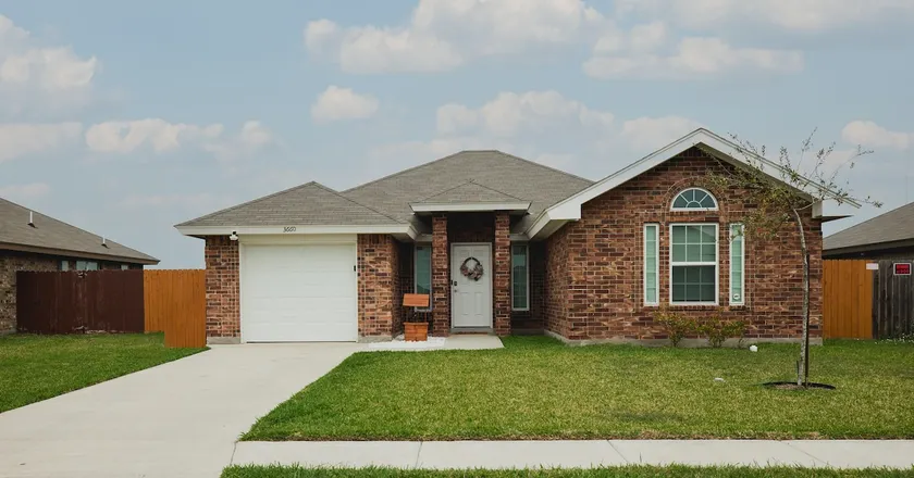 4BD at the Oaks - 10 min from Mall & Zoo - Image 1