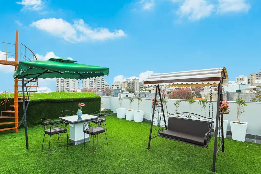 Apartment with garden | Perfect for remote work - Image 1